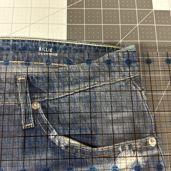 NWOT Big Star Billie Distressed Boyfriend Jeans - Picture 3 of 7